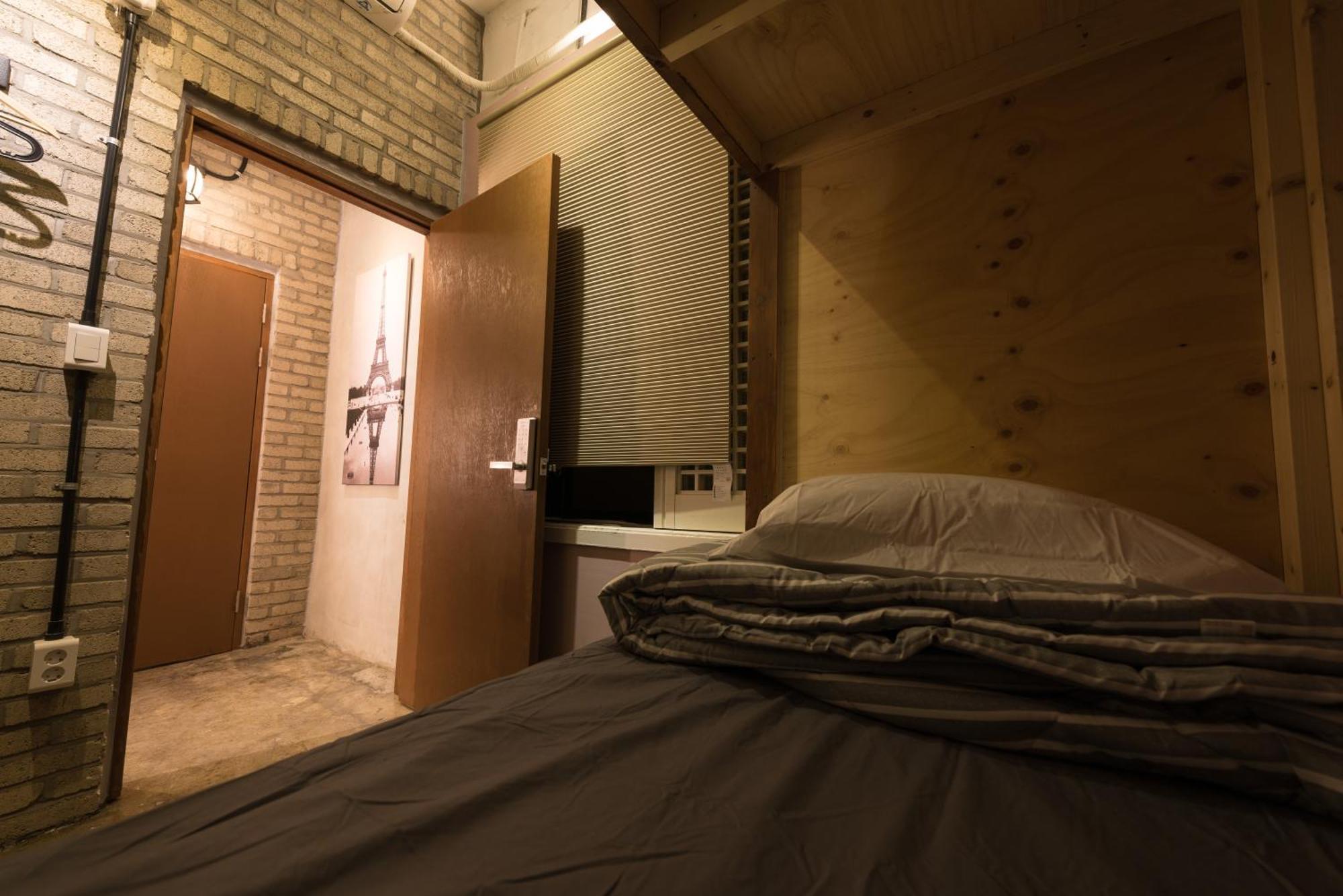 Inno Hostel & Pub Lounge Hongdae Seoul Exterior foto